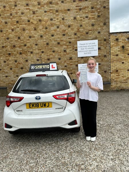 Sterling Driving School – Automatic Driving Lessons in London, Tower Hamlets & Docklands