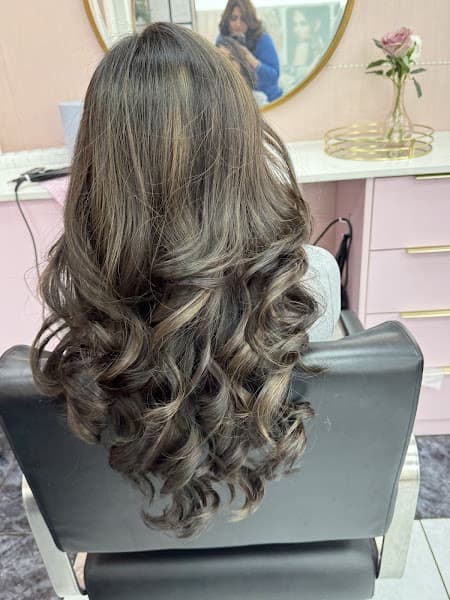 Alia hair and beauty studio