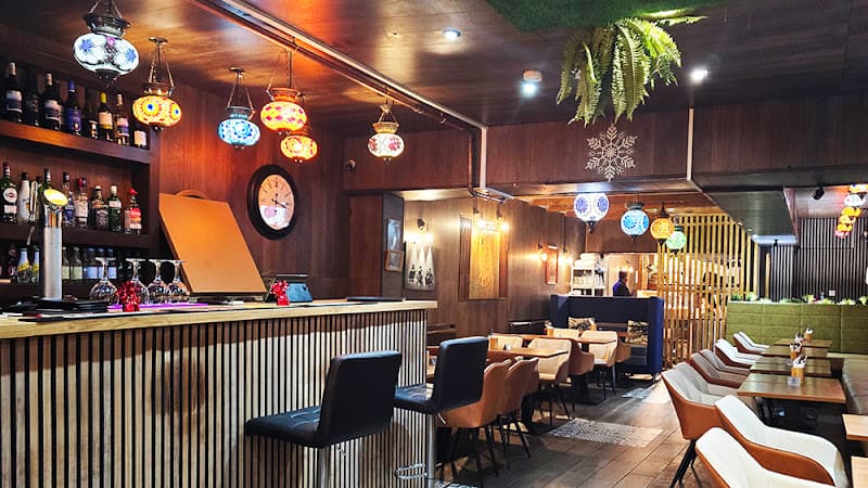 Mums Daily Indian Restaurant