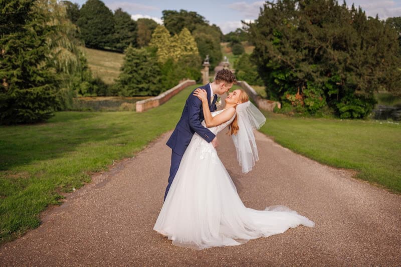 Jemma S Bridal Hair and Makeup Artist Leicestershire, Uk.