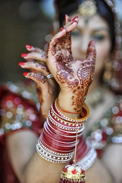 Simis Hair And Beauty Salon