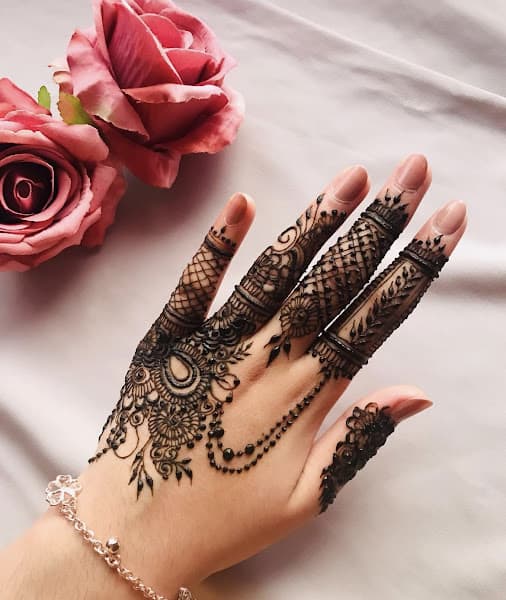 Henna Artist Bradford