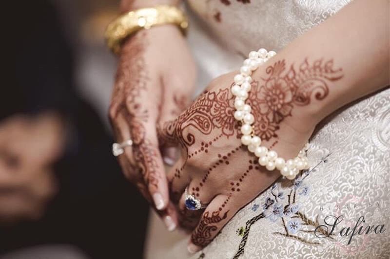 Mehndi Artist- hennabysafira