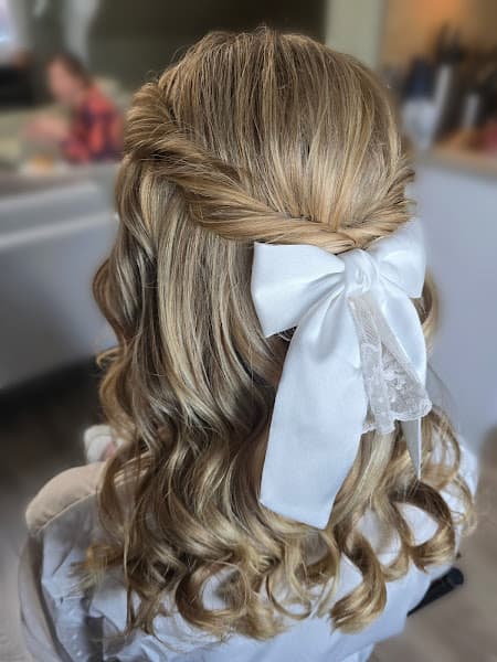 Caroline Stewart Makeup Artistry and Hair Stylist