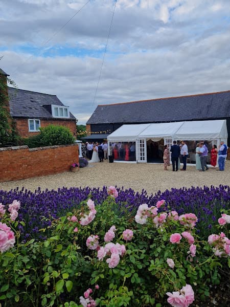 Newton Park Farm Wedding Venue