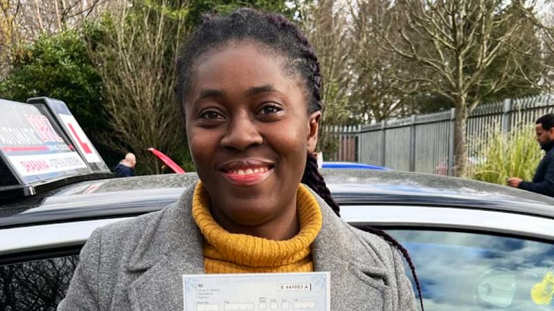 Shabana Automatic Female Instructor - darz driving school