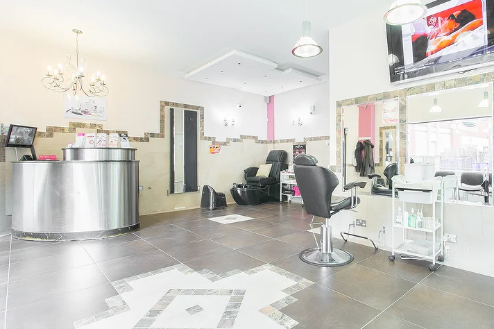Salma's Hair and Beauty salon