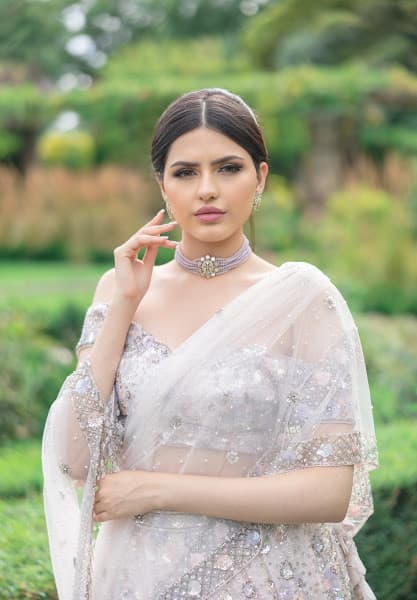 Fareeha Khan Slough Makeup Artist