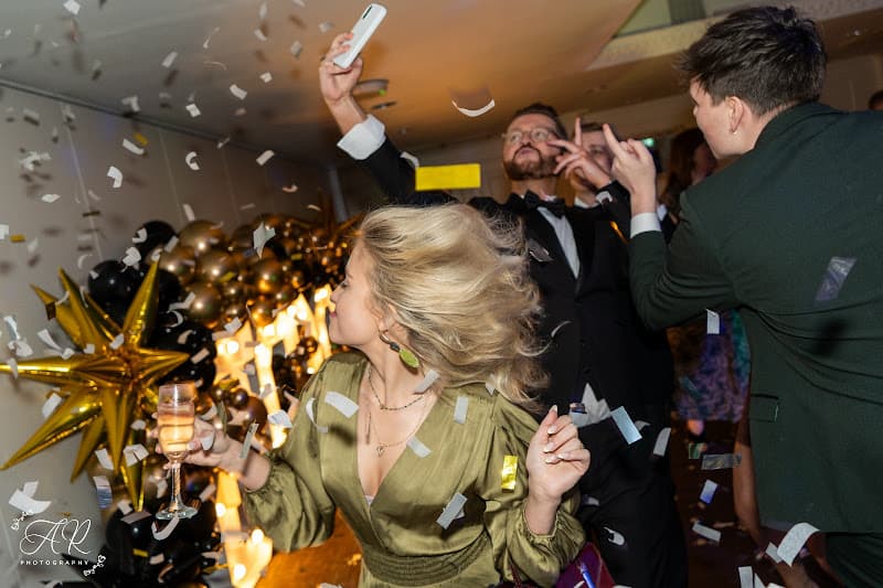 Derby DJs | Peak Speaker Hire Ltd