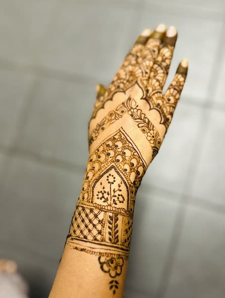 Muskan Mahendi Artist