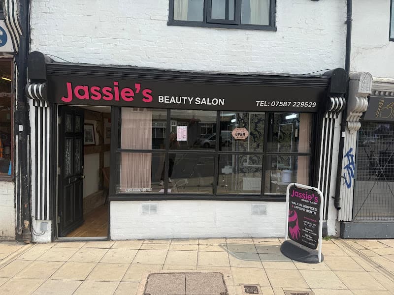 Jassie's Beauty Salon