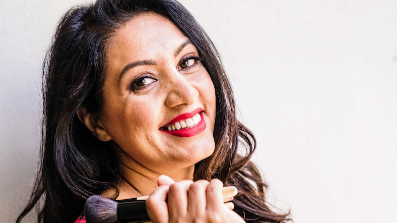 Nisha Rajput Make Up Artist/ Hair stylist/ Makeup Teacher