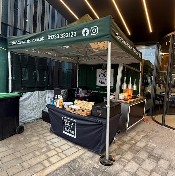 Chef de la Maison Ltd